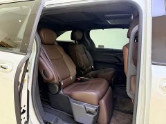Toyota Sienna 2021 2.5L Hybrid Platinum Edition - ფოტო 11