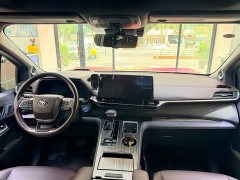 Toyota Sienna 2021 2.5L Hybrid Platinum Edition - ფოტო 12