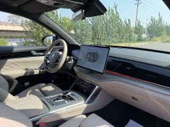 BYD Yuan Plus DM-i Glory Edition 112KM Flagship - ფოტო 11