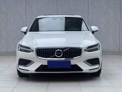 Volvo S60 B4 Intelligent Remote Luxury Edition - ფოტო 2