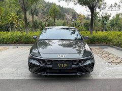 Hyundai Elantra 2023 1.5L CVT Luxury - ფოტო 2