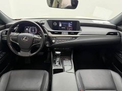 Lexus ES 200 Luxury Edition - ფოტო 10