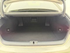 Lexus ES 200 Luxury Edition - ფოტო 18