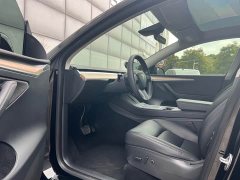 Tesla Model Y Rear-Wheel Drive - ფოტო 5