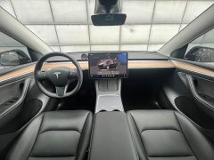 Tesla Model Y Rear-Wheel Drive - ფოტო 6