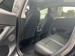 Tesla Model Y Rear-Wheel Drive - ფოტო 7