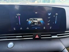 Hyundai Elantra 2022 1.5L CVT Luxury - ფოტო 17