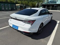 Hyundai Elantra 2022 1.5L CVT Luxury - ფოტო 4