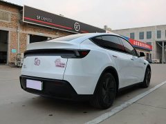 Tesla Model Y 2025 Rear-Wheel Drive Launch Edition - ფოტო 12