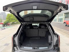 Cadillac XT5 2025 2.0T Luxury - ფოტო 9