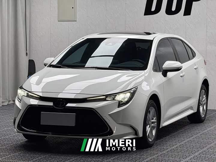 Toyota Corolla 1.8L CVT Luxury - ავტომობილი ჩინეთიდან
