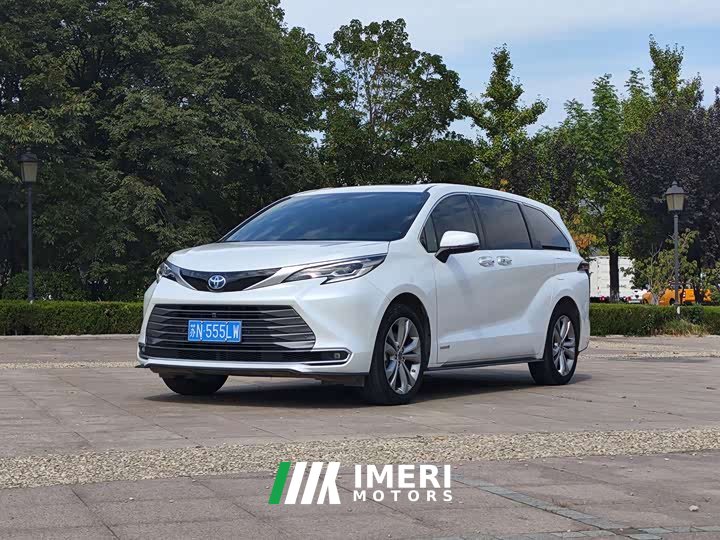 Toyota Sienna 2023 2.5L Hybrid Premium Edition - ავტომობილი ჩინეთიდან