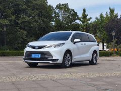 Toyota Sienna 2023 2.5L Hybrid Premium Edition - ფოტო 1