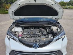 Toyota Sienna 2023 2.5L Hybrid Premium Edition - ფოტო 11