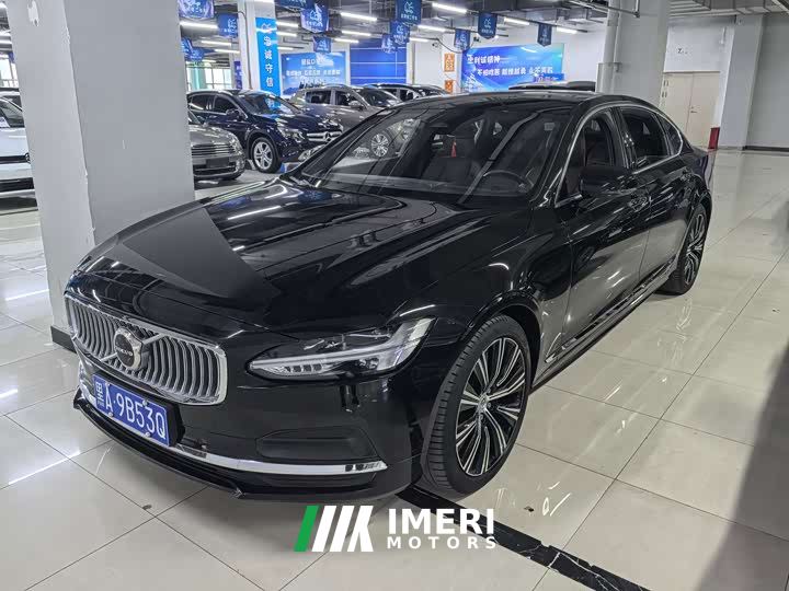 Volvo S90 B5 Intelligent Luxury Edition
