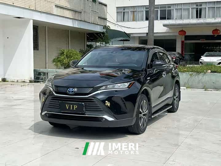 Toyota Harrier Hybrid 2.5L CVT FWD Luxury