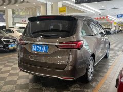 Buick GL8 2023 Land Business Class Comfort Edition - ფოტო 4