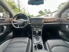 Volkswagen Touareg 280TSI FWD Luxury Edition - ფოტო 5