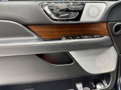 Lincoln Navigator 3.5T Edition - ფოტო 12