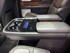 Lincoln Navigator 3.5T Edition - ფოტო 17