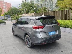 Volkswagen Viloran 2020 Mild Hybrid Redline 530T Automatic Luxury Edition (5 2 Seating) - ფოტო 6