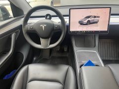 Tesla Model Y Rear-Wheel Drive - ფოტო 6