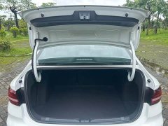 Volkswagen Lavida Facelift 1.5L Automatic Five Million Edition - ფოტო 17
