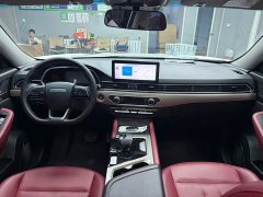 Jetour Jietu X70 1.5T DCT Transcend PRO 7-Seater - ფოტო 10