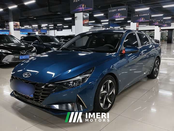 Hyundai Elantra 1.5L CVT Luxury
