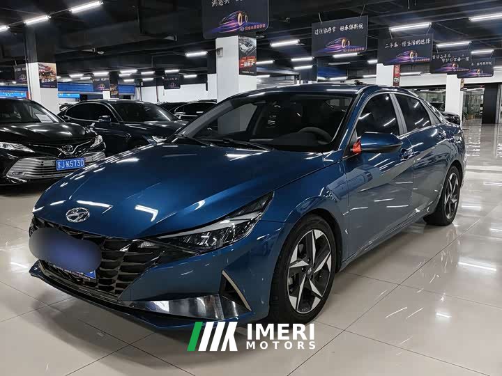 Hyundai Elantra 1.5L CVT Luxury
