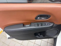 Honda Vezel 2020 1.5L CVT Pioneer Edition - ფოტო 14