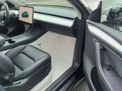 Tesla Model Y Rear-Wheel Drive - ფოტო 6