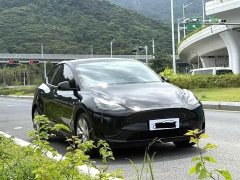 Tesla Model Y Facelift Rear-Wheel Drive - ფოტო 3