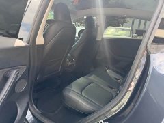 Tesla Model Y Rear-Wheel Drive - ფოტო 16