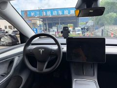 Tesla Model Y Rear-Wheel Drive - ფოტო 18