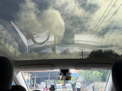 Tesla Model Y Rear-Wheel Drive - ფოტო 20