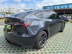Tesla Model Y Rear-Wheel Drive - ფოტო 5