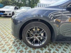 Tesla Model Y Rear-Wheel Drive - ფოტო 6