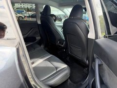 Tesla Model Y Rear-Wheel Drive - ფოტო 9