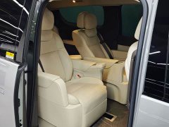 Li Auto Li Xiang MEGA Ultra - ფოტო 12