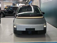 Li Auto Li Xiang MEGA Ultra - ფოტო 2