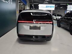 Li Auto Li Xiang MEGA Ultra - ფოტო 5