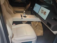 Li Auto Li Xiang MEGA Ultra - ფოტო 8