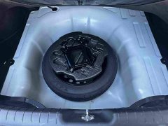 Hyundai Elantra 1.5L CVT Luxury - ფოტო 13