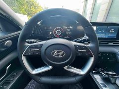 Hyundai Elantra 1.5L CVT Luxury - ფოტო 9