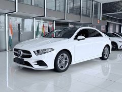 Mercedes-Benz A-Class Facelift A 180 L Sport Sedan - ფოტო 1