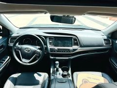 Toyota Highlander 2.0T AWD Luxury 7-Seater - ფოტო 6