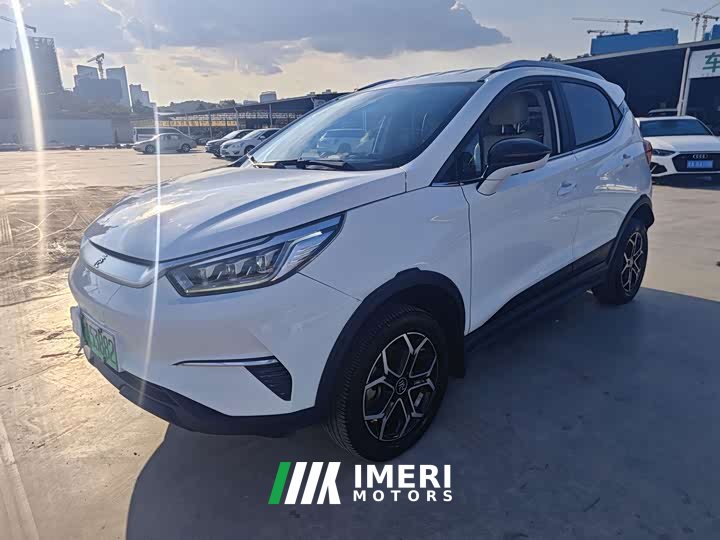 BYD Yuan Pro 401KM Luxury