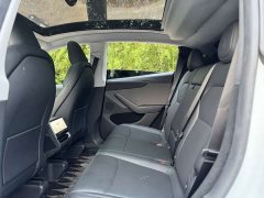 Tesla Model Y Rear-Wheel Drive - ფოტო 11