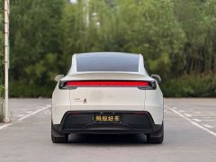 Tesla Model Y Rear-Wheel Drive - ფოტო 5